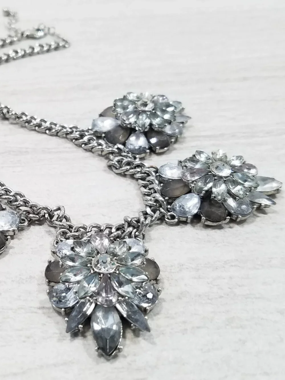 Clear White & Smoky Gray Crystal Floral Silver Tone Tile Bib Choker Necklace